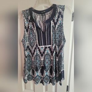 Rxv Blue and White Patterned Sleeveless Blouse Size XL